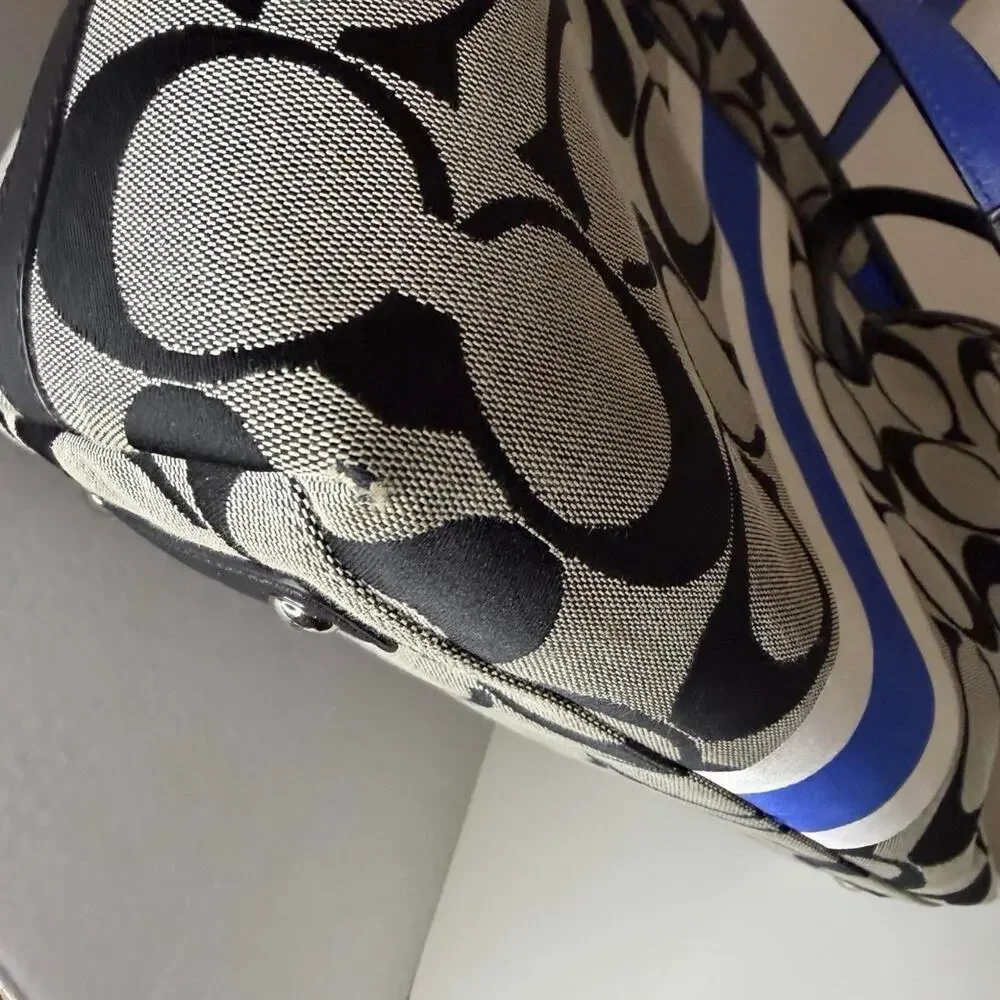Vintage coach hamptons weekend signature tote